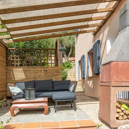 Casa Romanya *